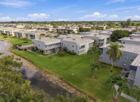 Tiny photo for 186 Burgundy D, Delray Beach, FL 33484 (MLS # B26089961)