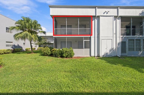 Tiny photo for 186 Burgundy D, Delray Beach, FL 33484 (MLS # B26089961)