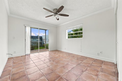 Tiny photo for 186 Burgundy D, Delray Beach, FL 33484 (MLS # B26089961)