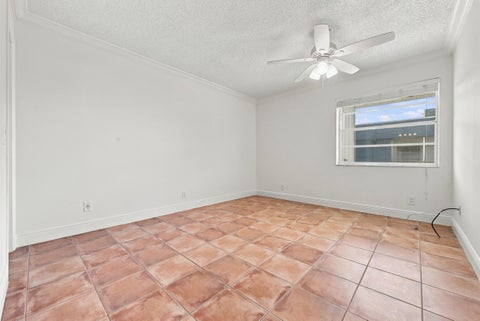 Tiny photo for 186 Burgundy D, Delray Beach, FL 33484 (MLS # B26089961)