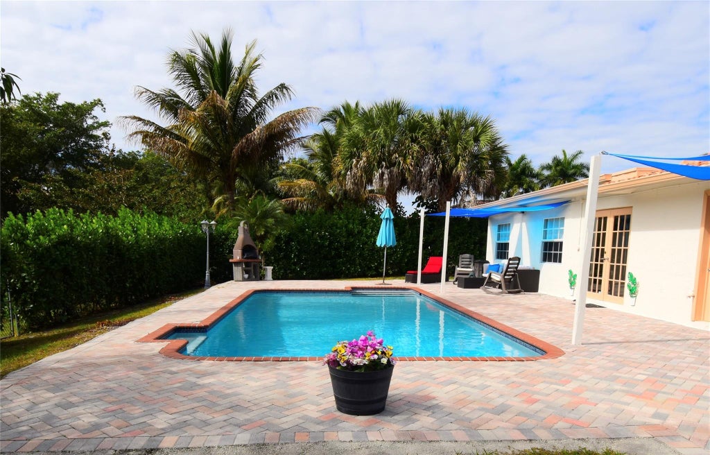 Photo of 11886 NW 24th Street, Coral Springs, FL 33065 (MLS # F10550344)
