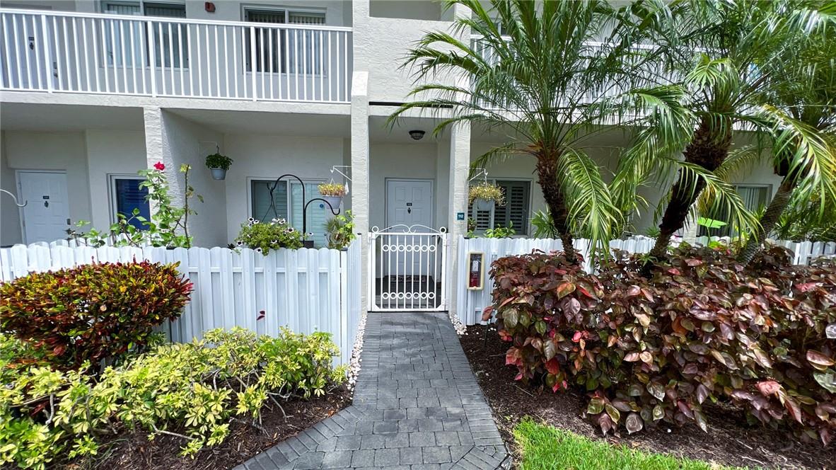 Kings Point - Residential