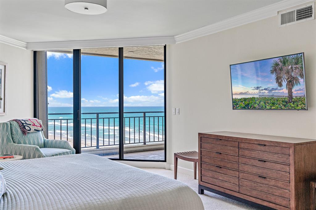 LANDFALL CONDO - Residential