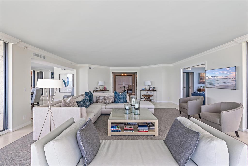 LANDFALL CONDO - Residential