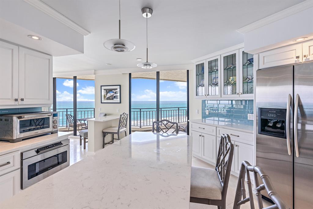 LANDFALL CONDO - Residential