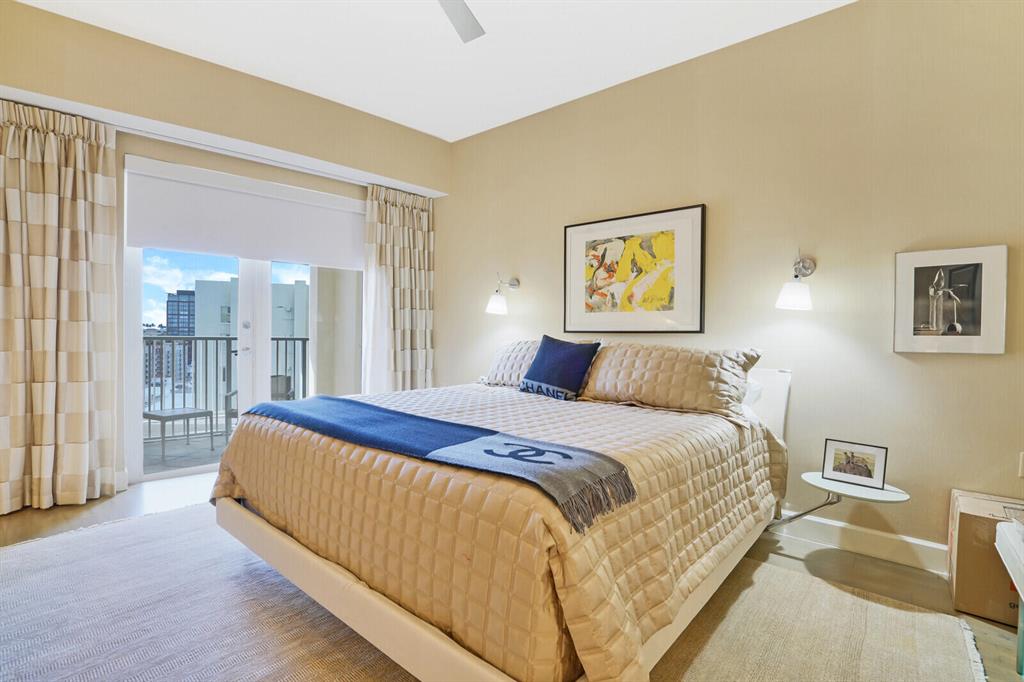 ESPLANADE GRANDE CONDO - Residential