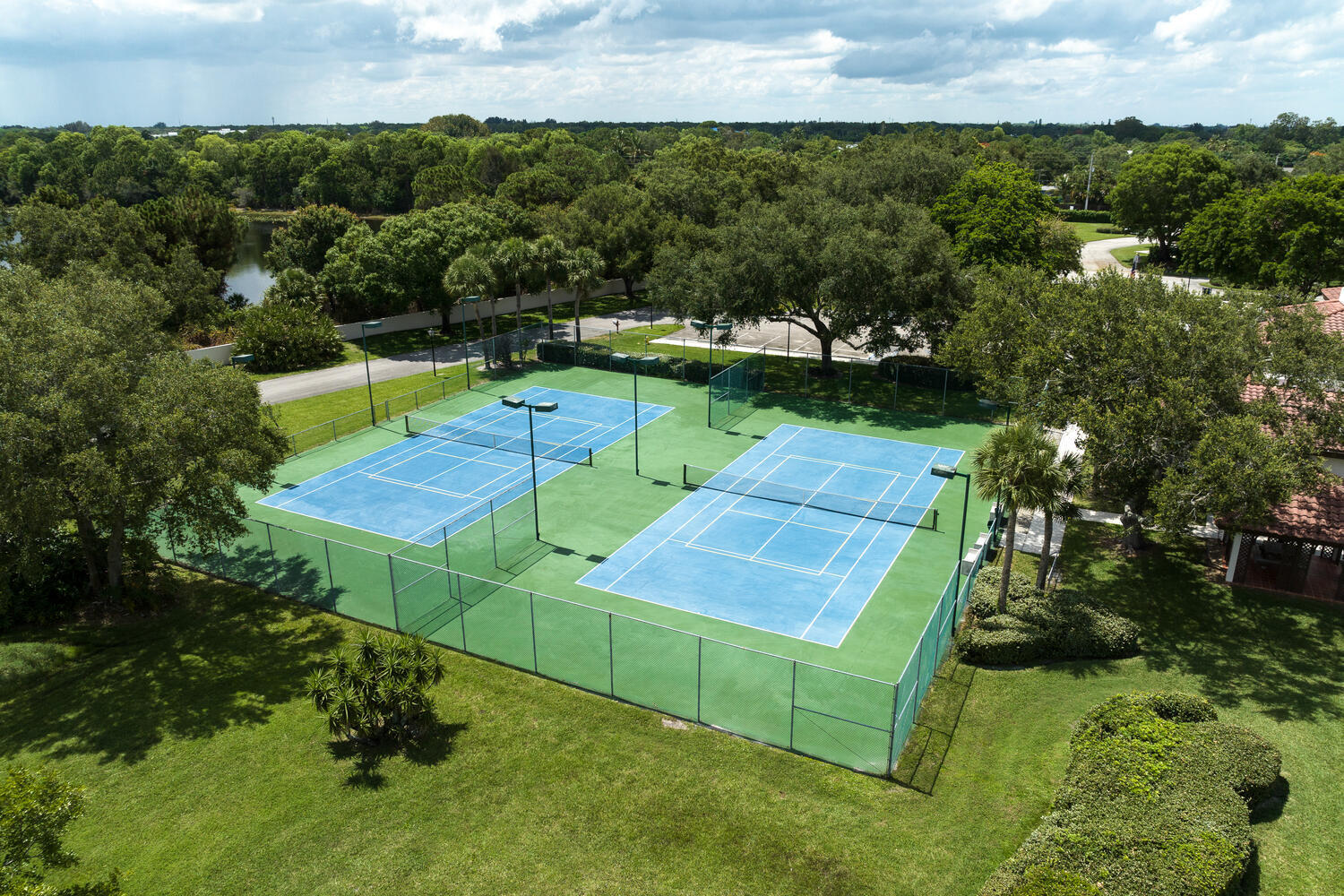 MONTEGO COVE CONDO - Residential