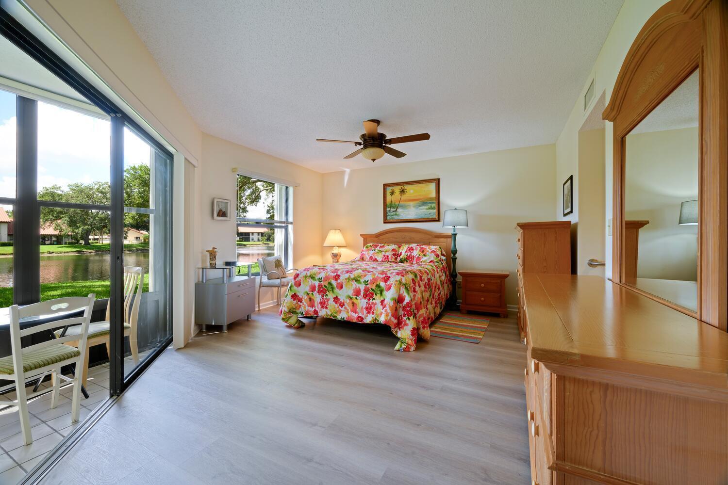MONTEGO COVE CONDO - Residential