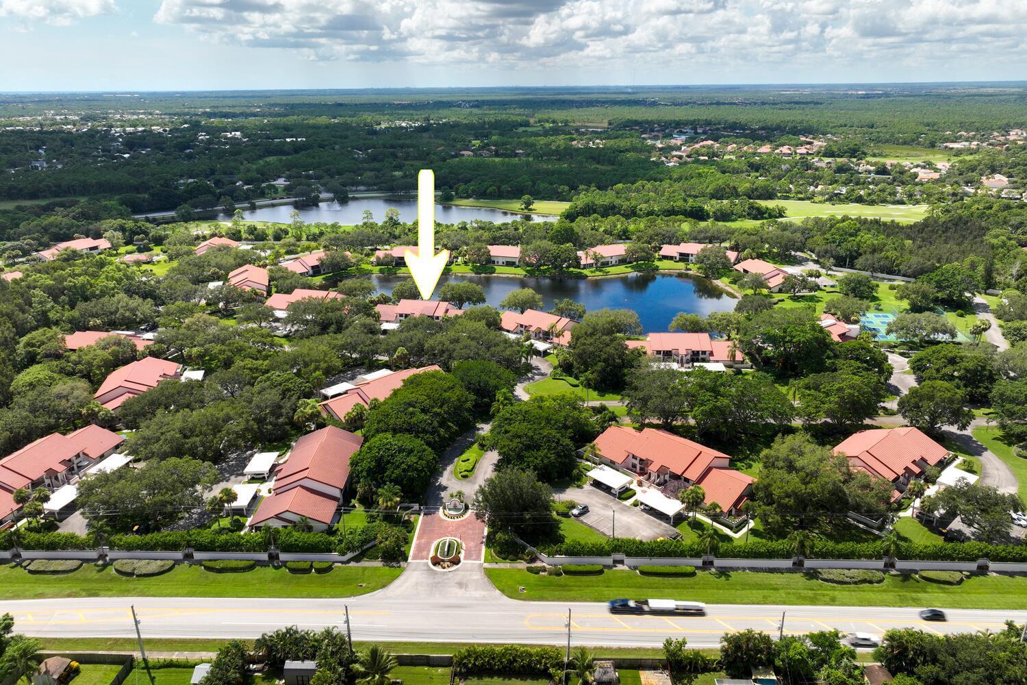 MONTEGO COVE CONDO - Residential