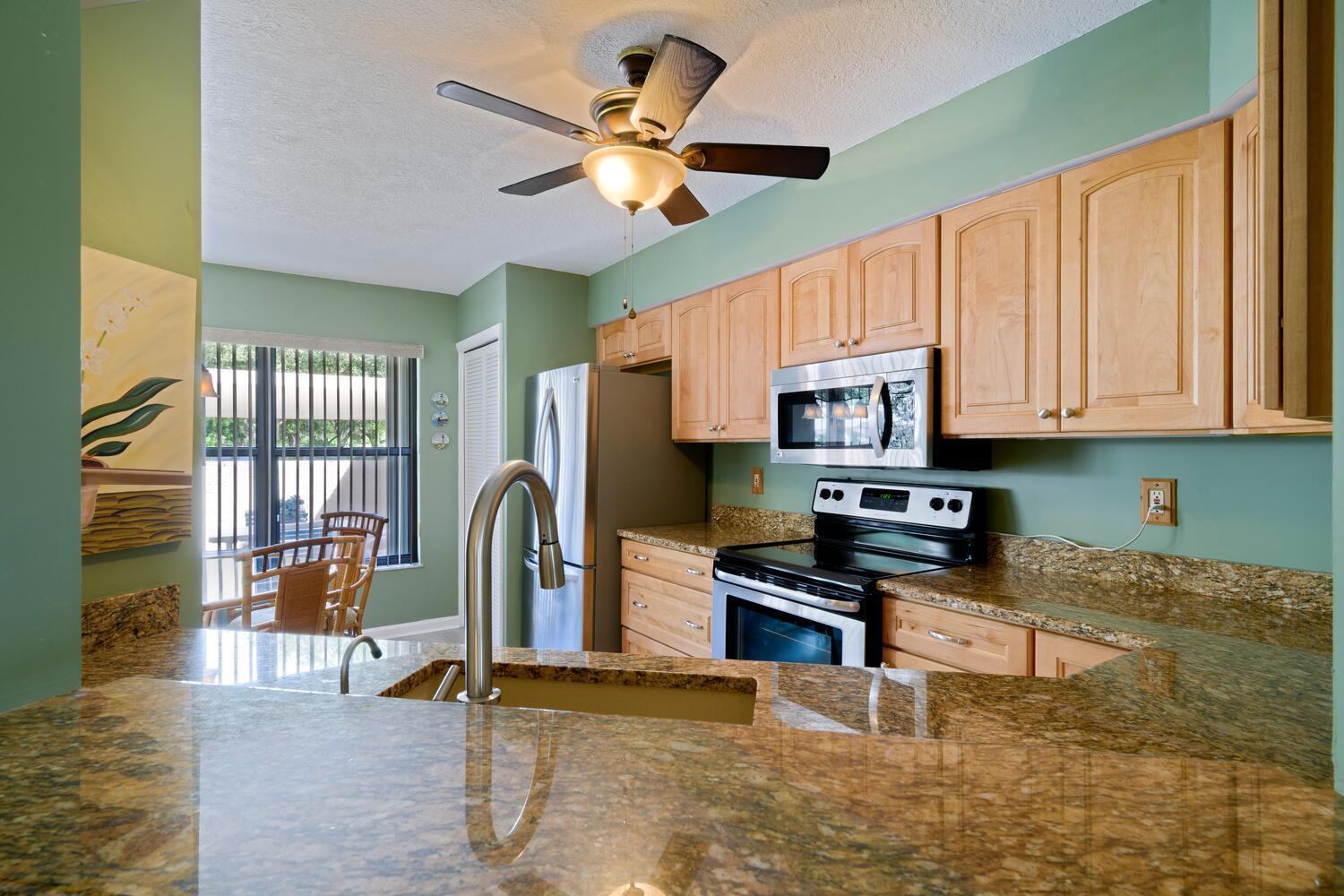 MONTEGO COVE CONDO - Residential