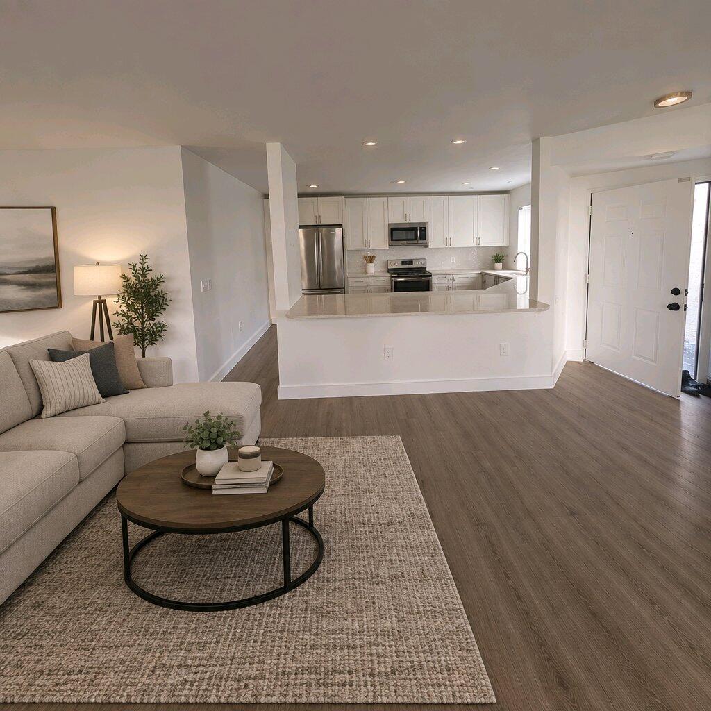 5250 EUROPA Drive B