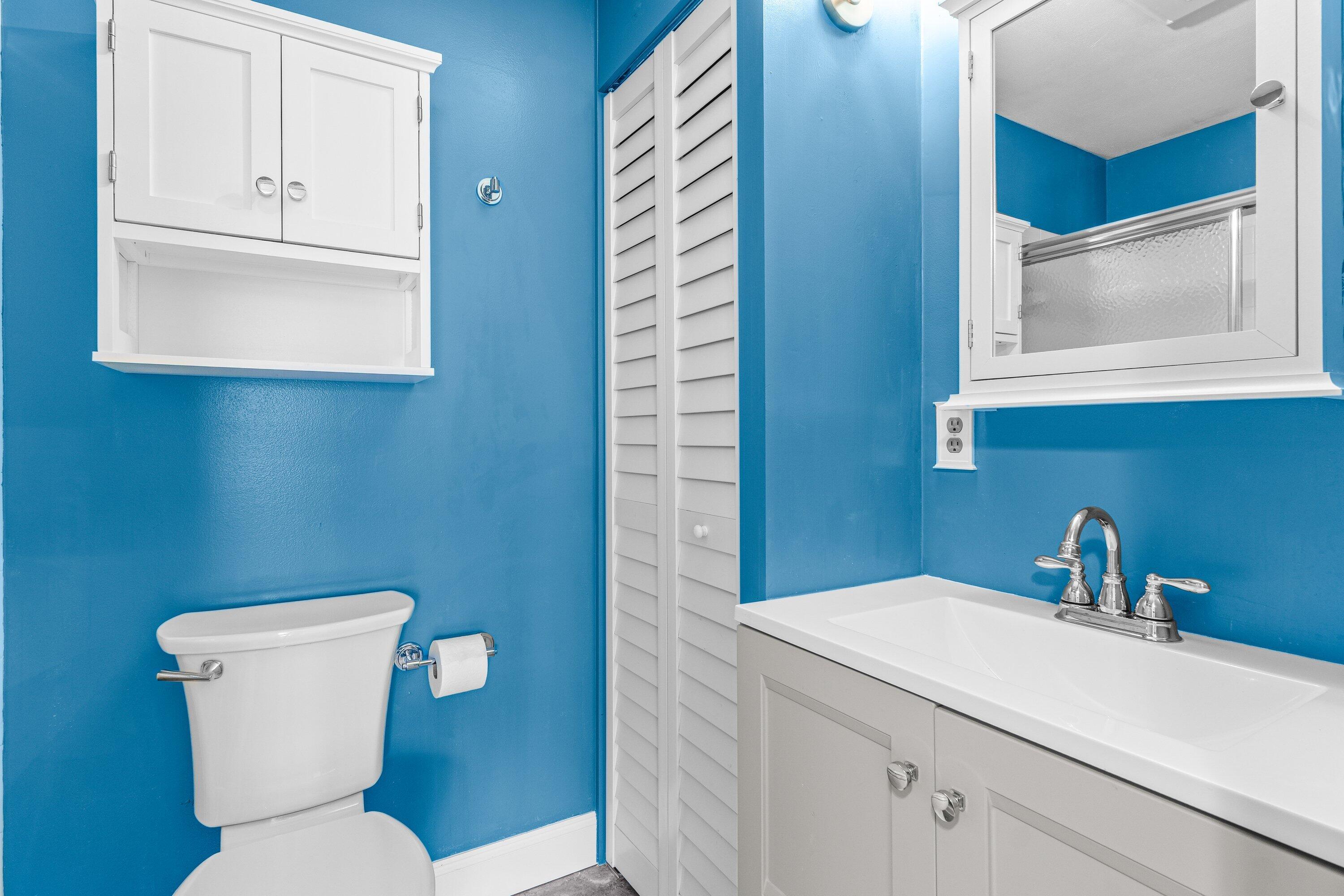 HIGH POINT OF DELRAY WEST CONDO SEC 1&2 - Residential