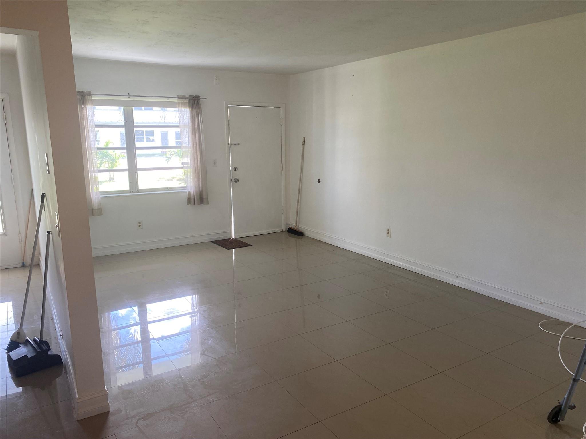 Ro Mont Gardens Andover C - Residential Lease