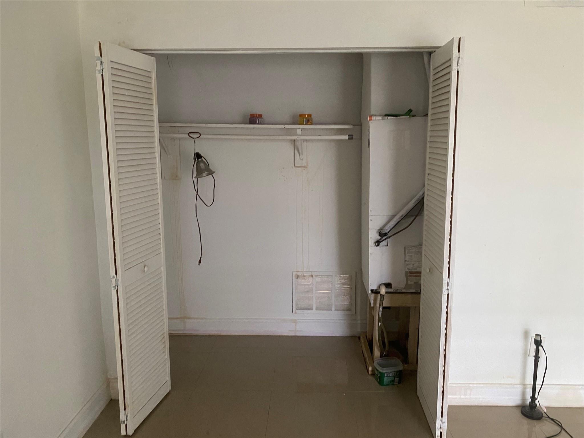 Ro Mont Gardens Andover C - Residential Lease