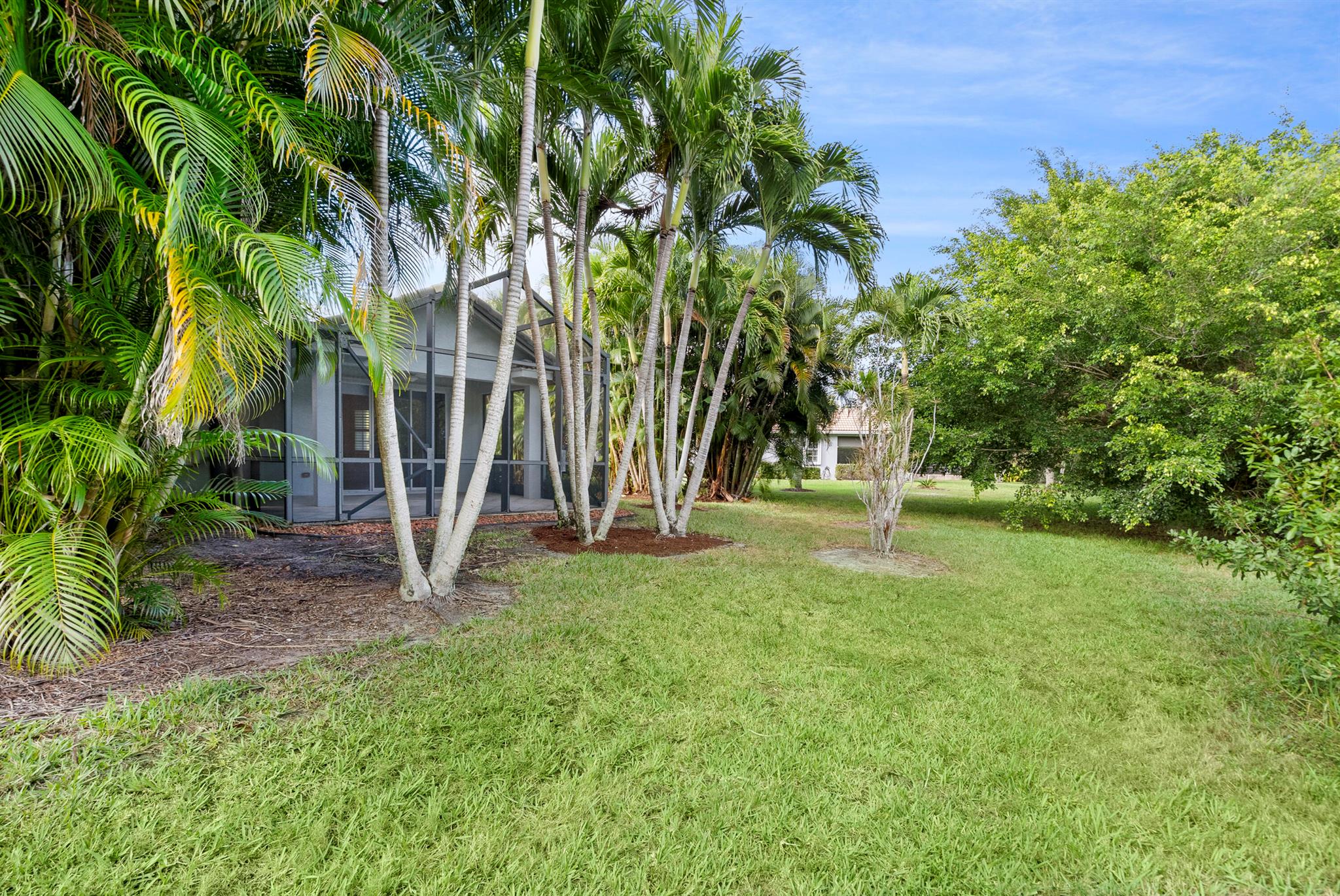 JENSEN BEACH COUNTRY CLUB - Residential