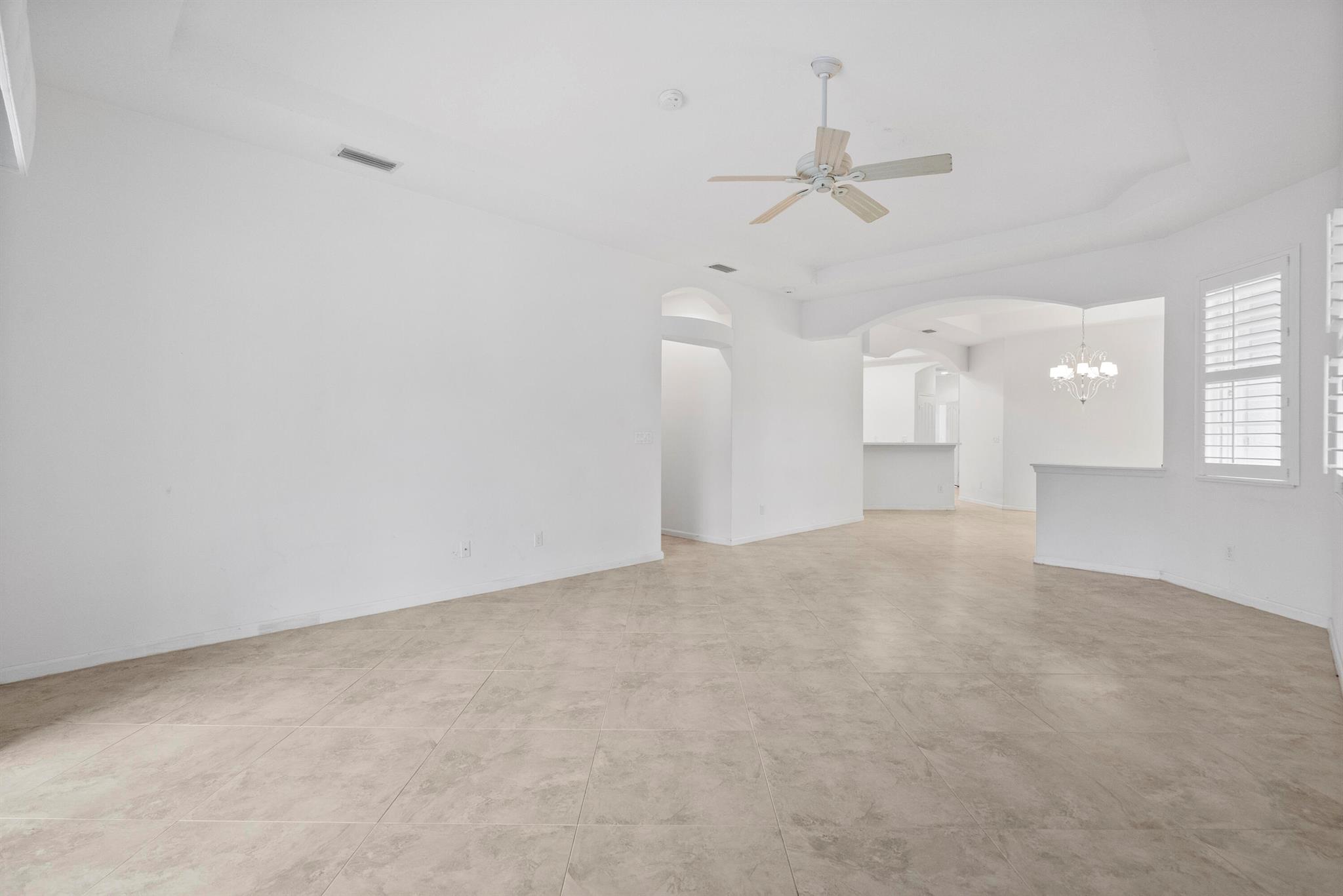 JENSEN BEACH COUNTRY CLUB - Residential