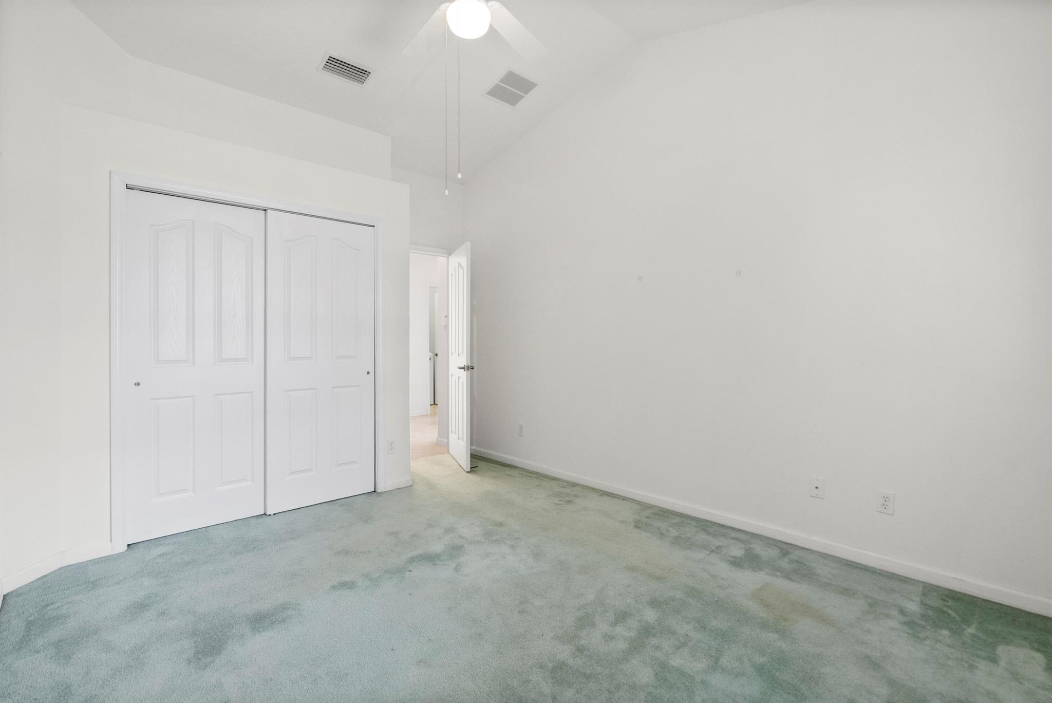 JENSEN BEACH COUNTRY CLUB - Residential