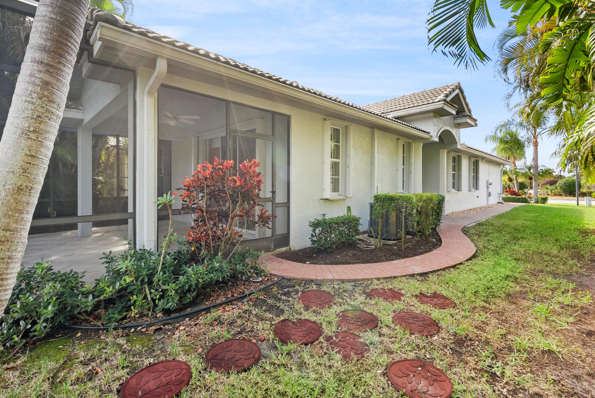 JENSEN BEACH COUNTRY CLUB - Residential