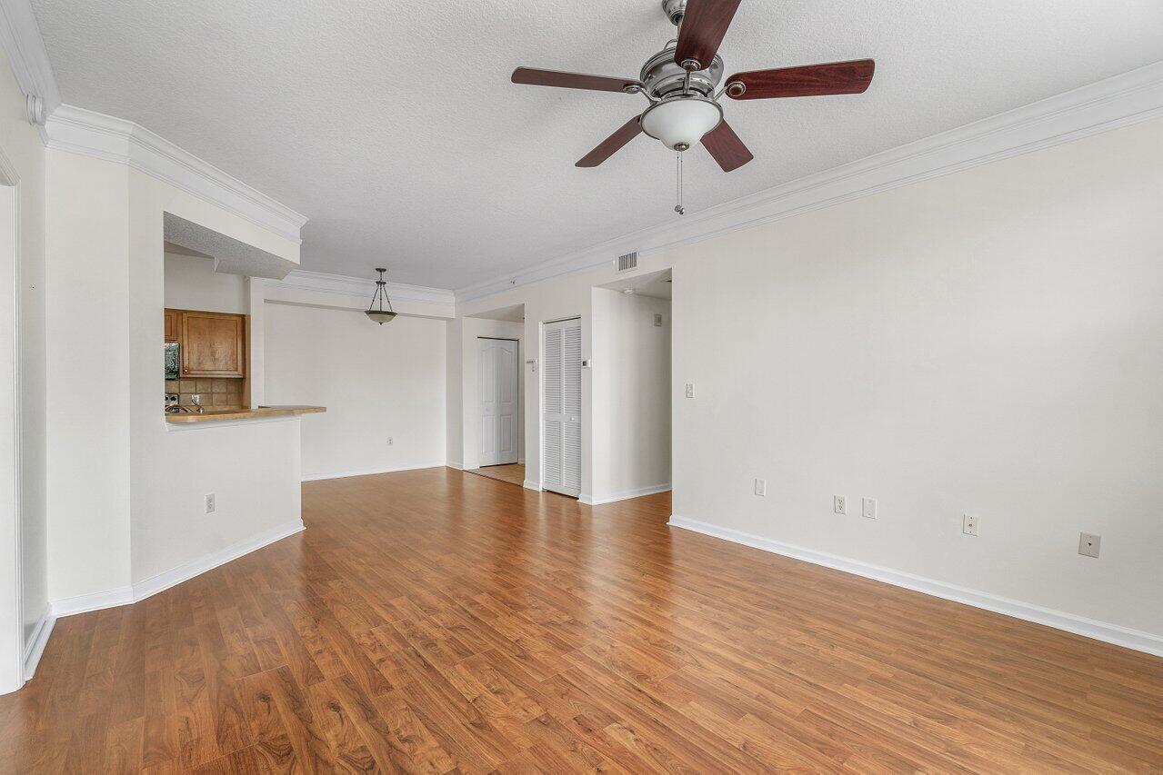 9901 Baywinds Drive 3304