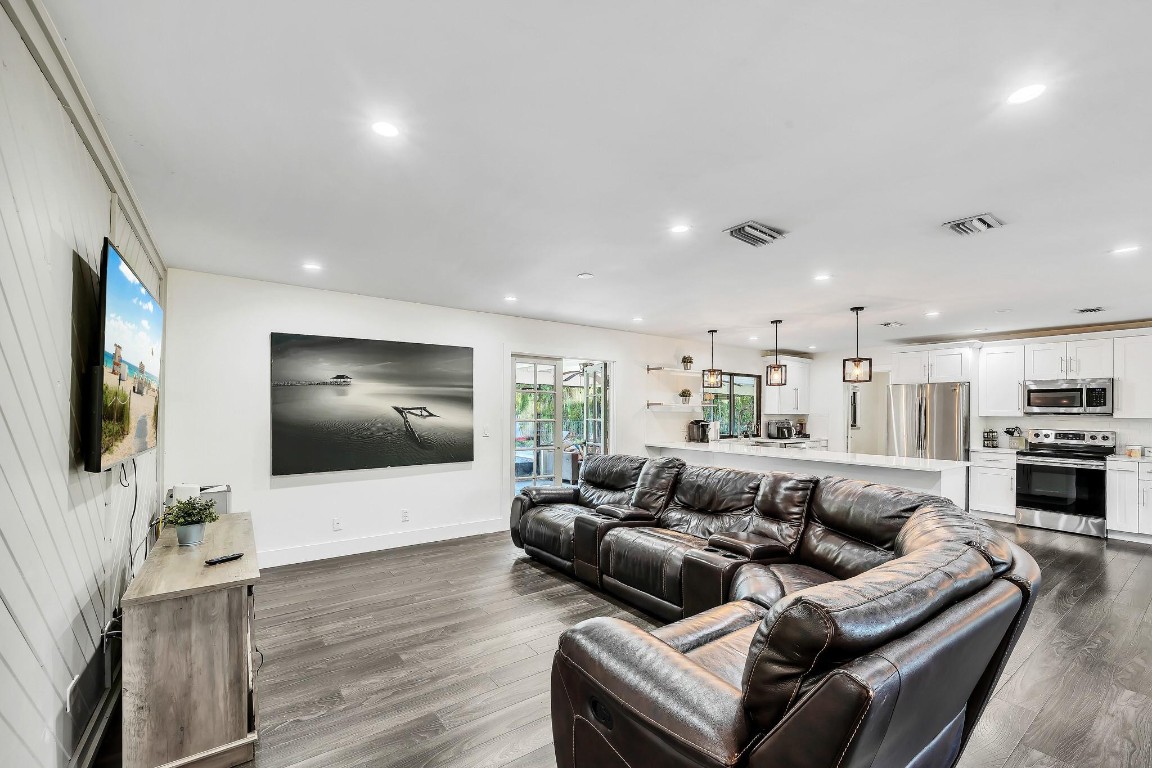 Lake Worth - Residential Lease