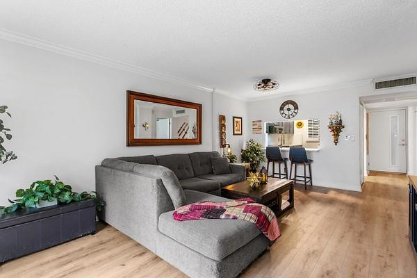 Royal Park - Residential