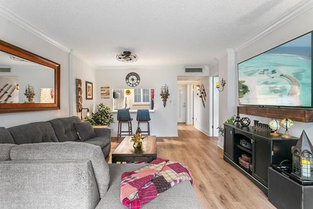 Photo of 103 Royal Park Drive #1E, Oakland Park, FL 33309 (MLS # F10550469)