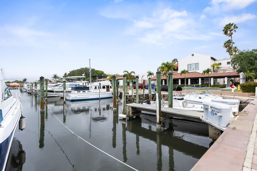Photo of 2385 Pga Boulevard, Palm Beach Gardens, FL 33410 (MLS # B26024001)