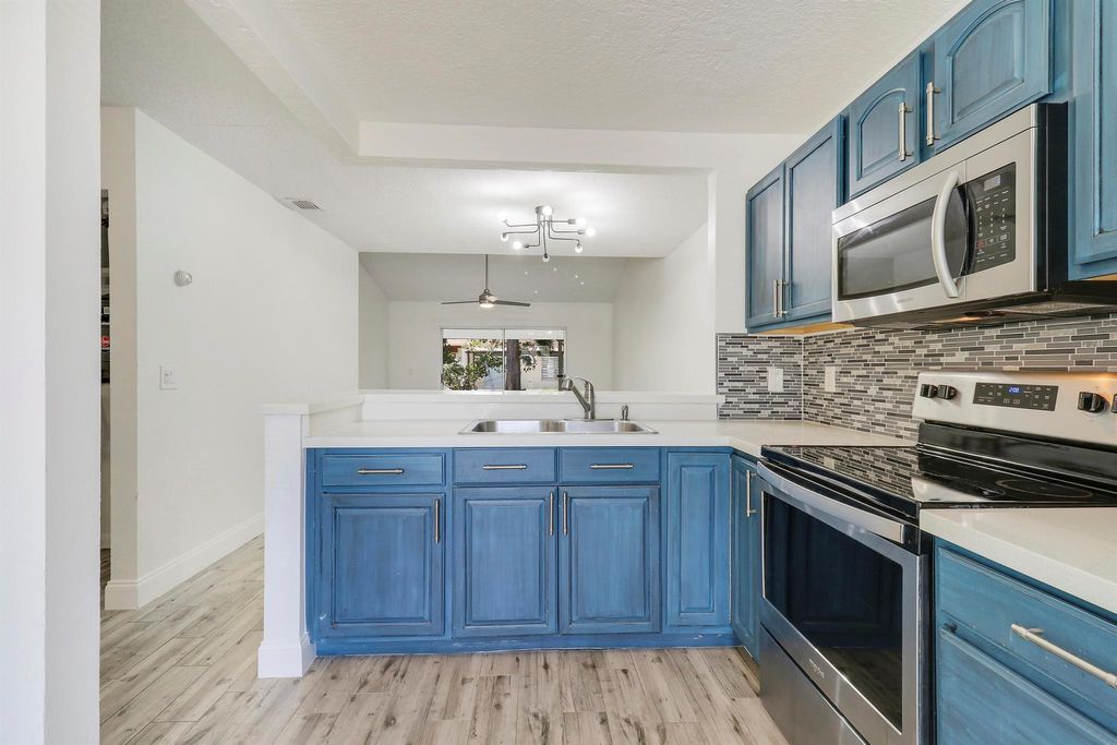 Photo of 188 Pinewood Court, Jupiter, FL 33458 (MLS # R11095360)