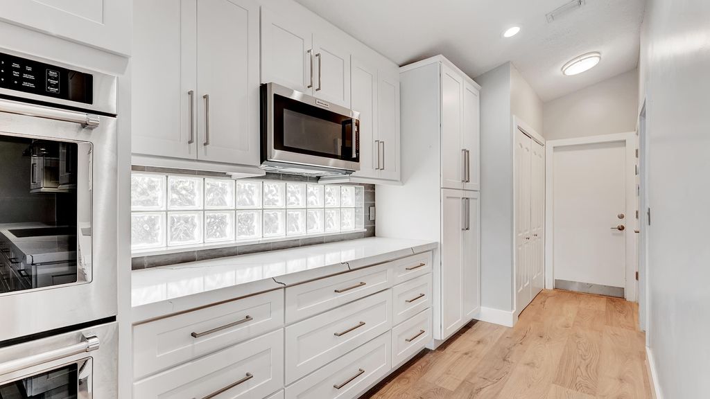 Photo of 535 Enfield Court, Delray Beach, FL 33444 (MLS # R11167973)