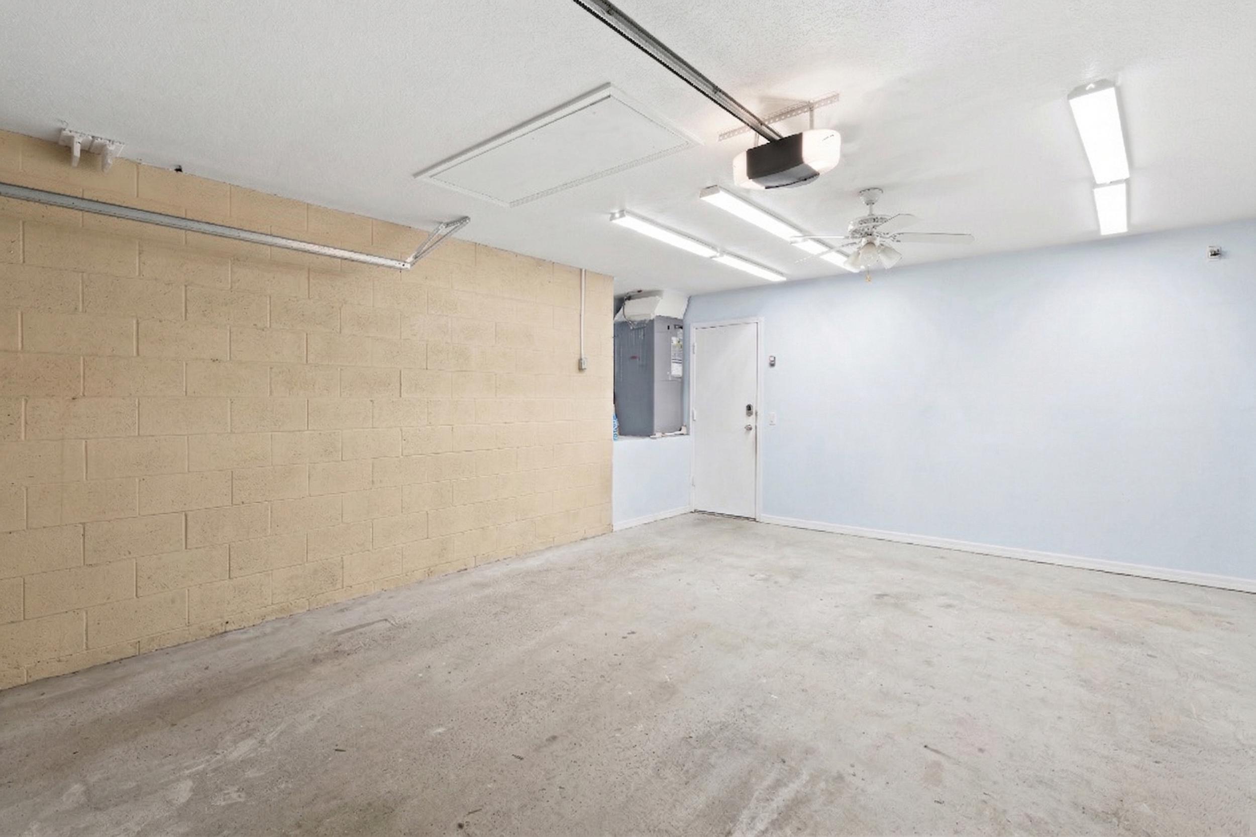 PORT ST LUCIE SECTION 48 1ST REPLAT - Residential