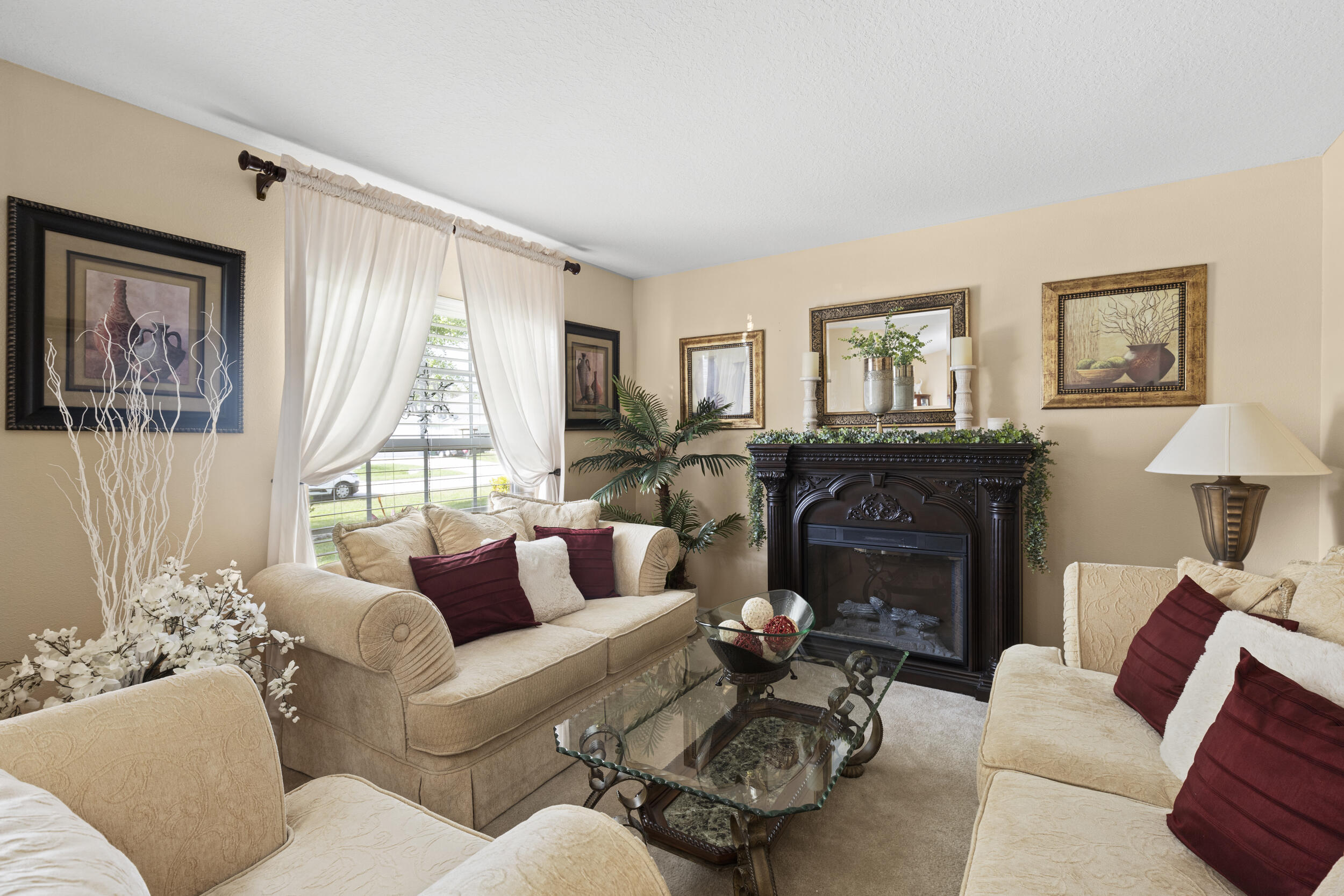 6690 NW Pinson Court