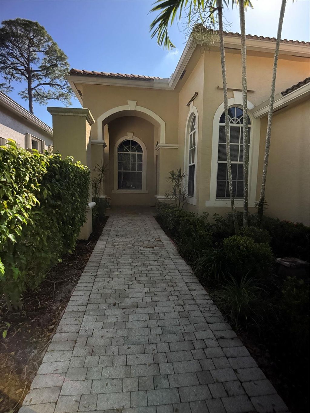 Photo of 10538 Northgreen Dr, Lake Worth, FL 33449 (MLS # F10534149)