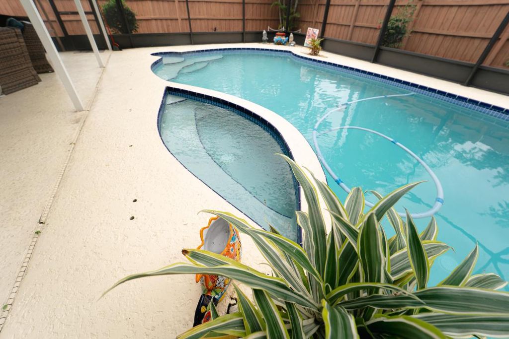 Photo of 751 SE Polynesian Avenue, Port Saint Lucie, FL 34983 (MLS # R11154542)