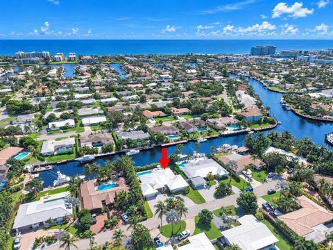 Photo of 1020 SE 12th Terrace, Deerfield Beach, FL 33441 (MLS # B26085508)