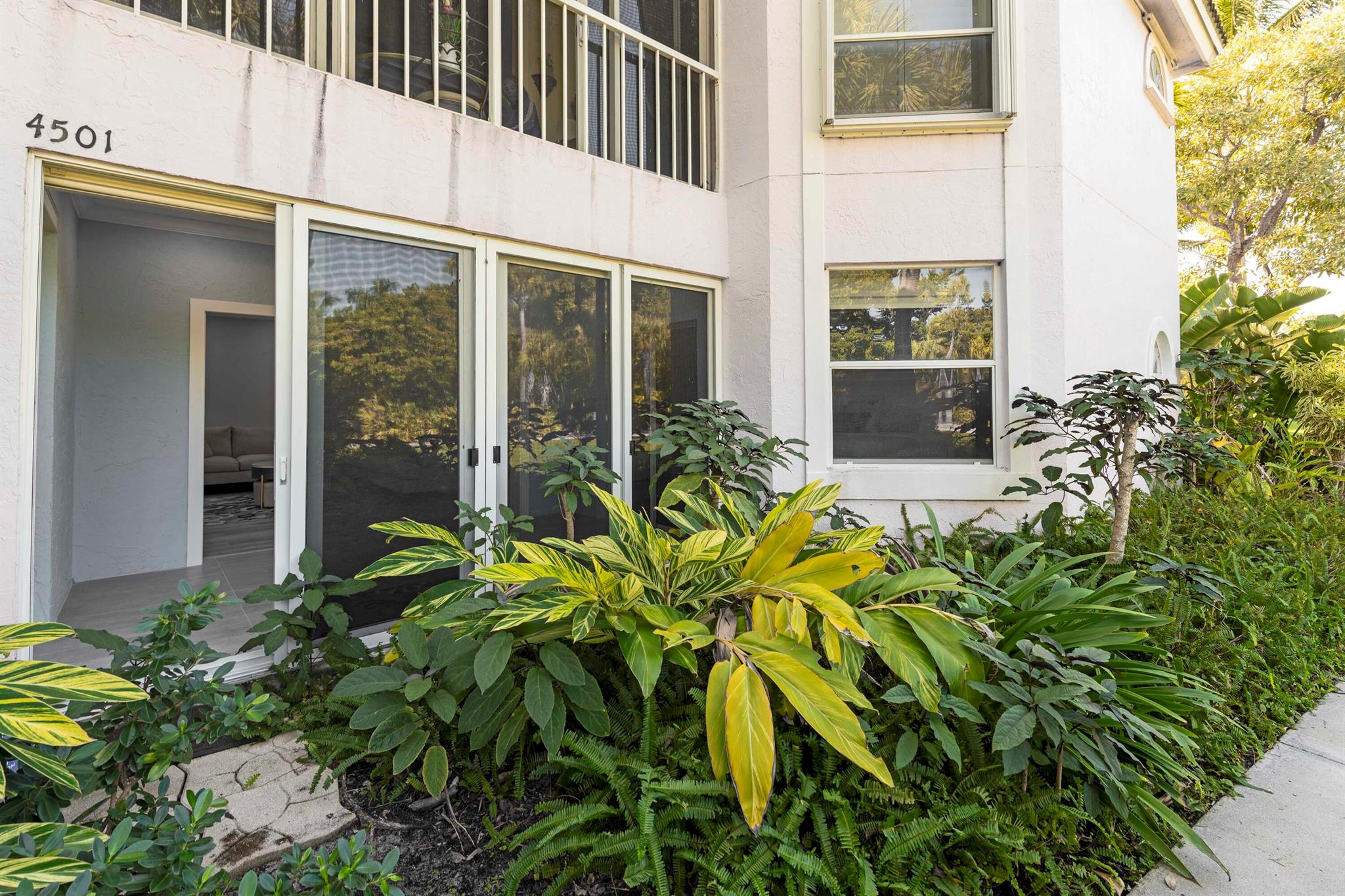 ESTUARY AT JUPITER DUNES - Residential Lease