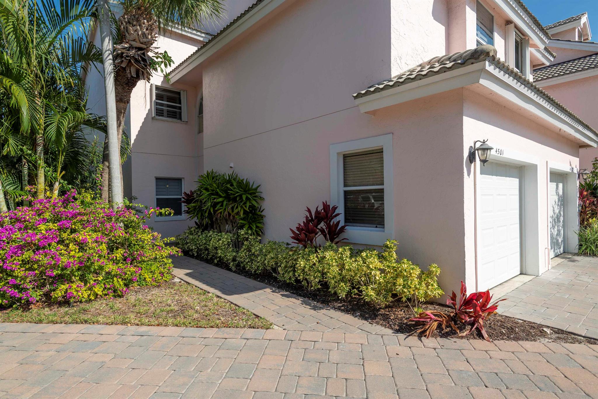 ESTUARY AT JUPITER DUNES - Residential Lease