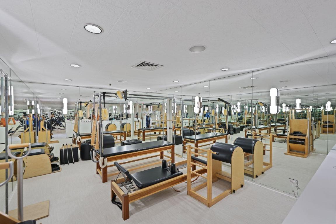 TWO NORTH BREAKERS ROW CONDO - Residential