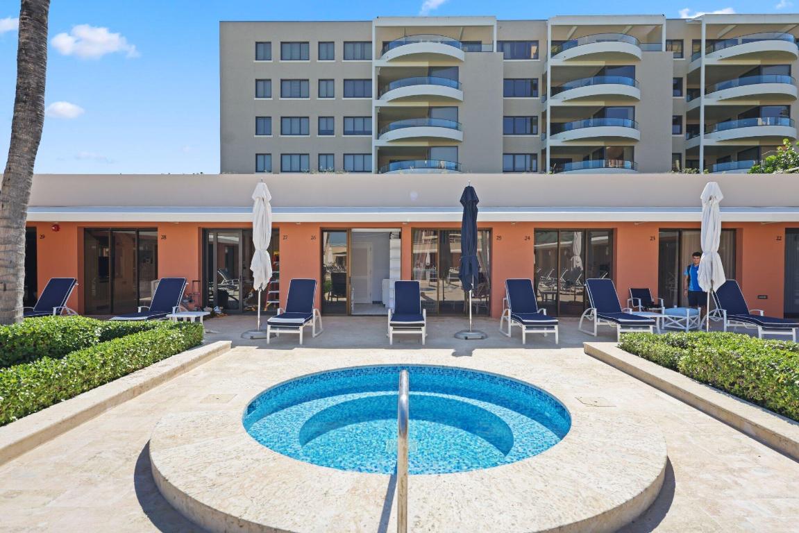 TWO NORTH BREAKERS ROW CONDO - Residential