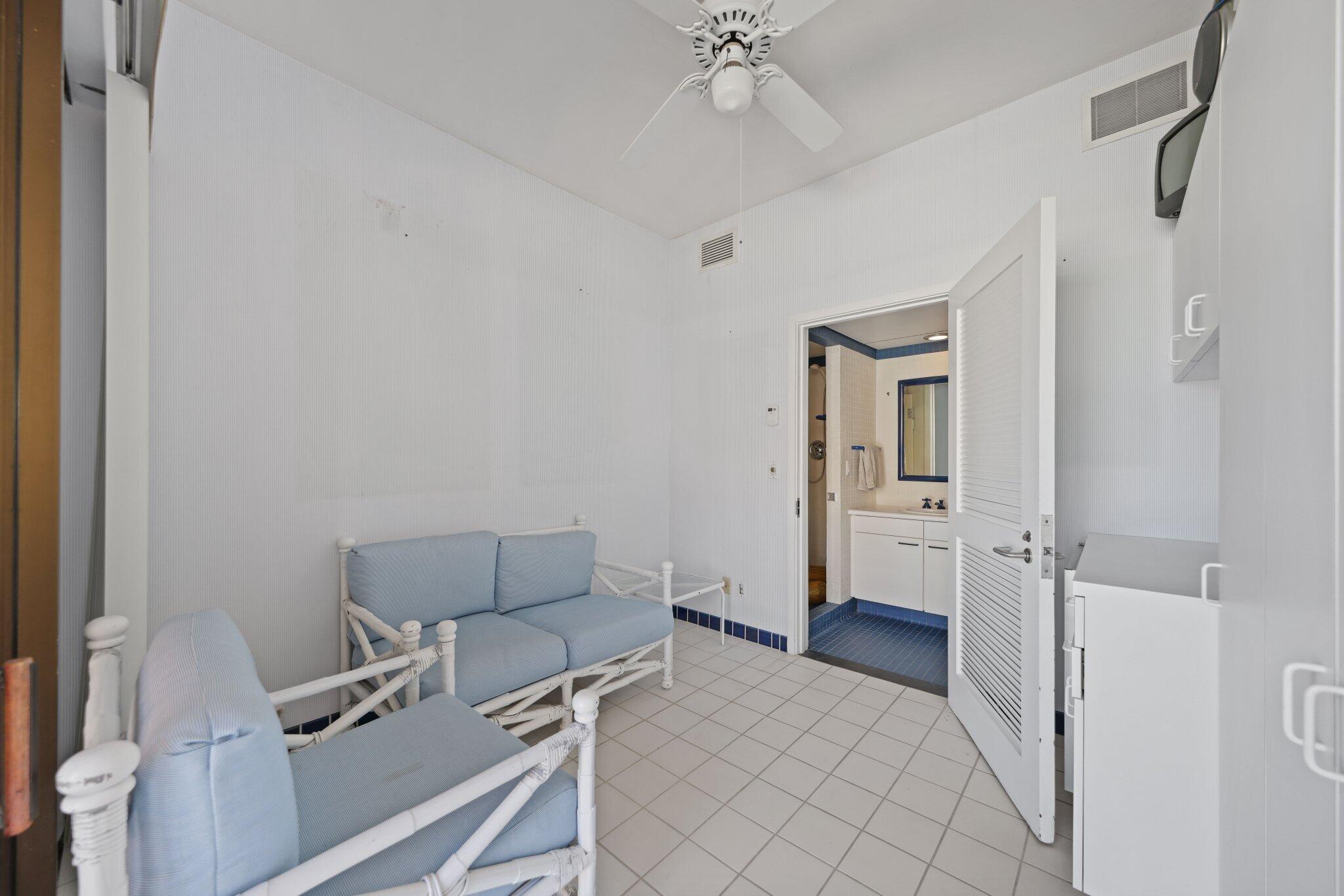 TWO NORTH BREAKERS ROW CONDO - Residential