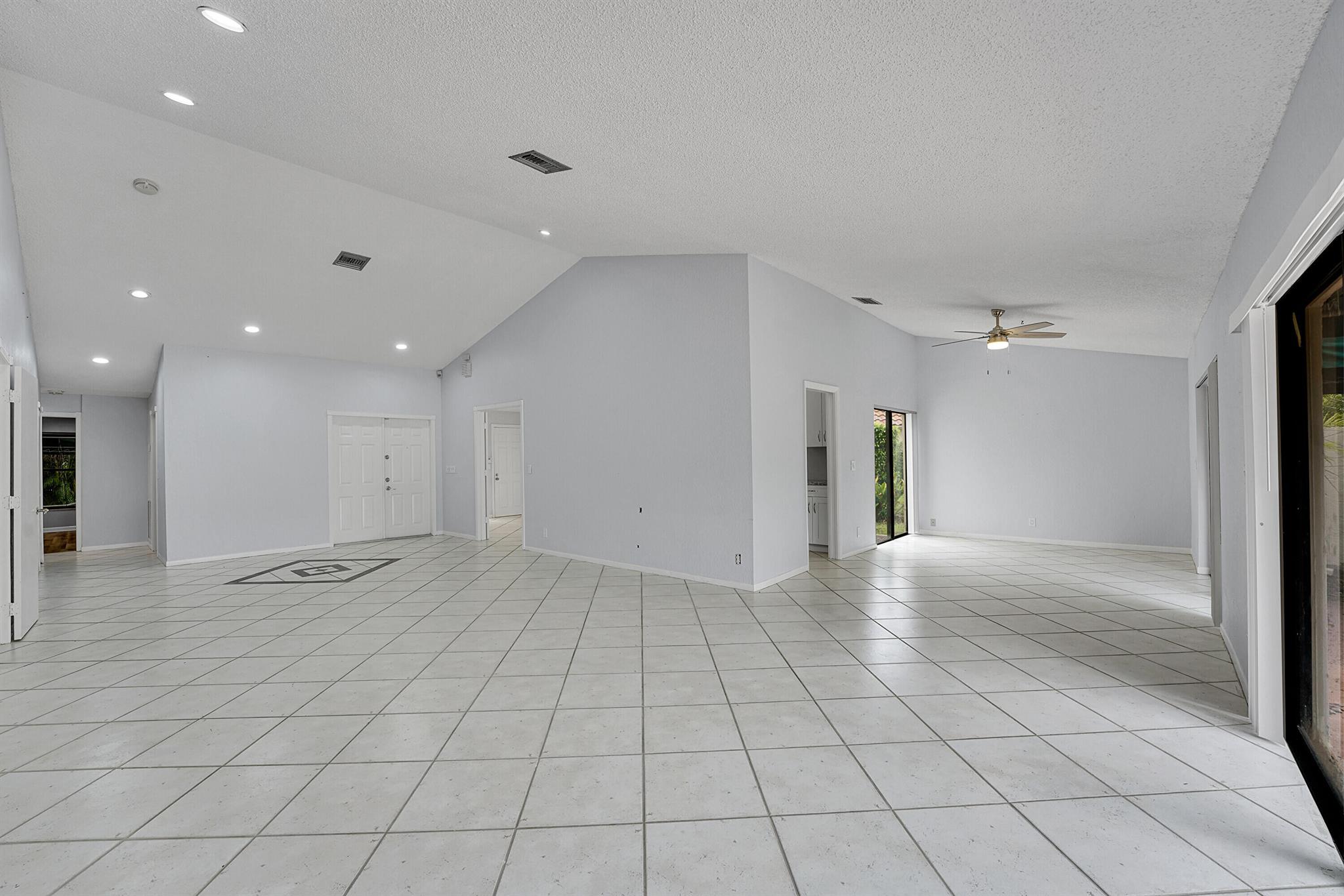 L'AMBIANCE OF VIA VERDE - Residential Lease