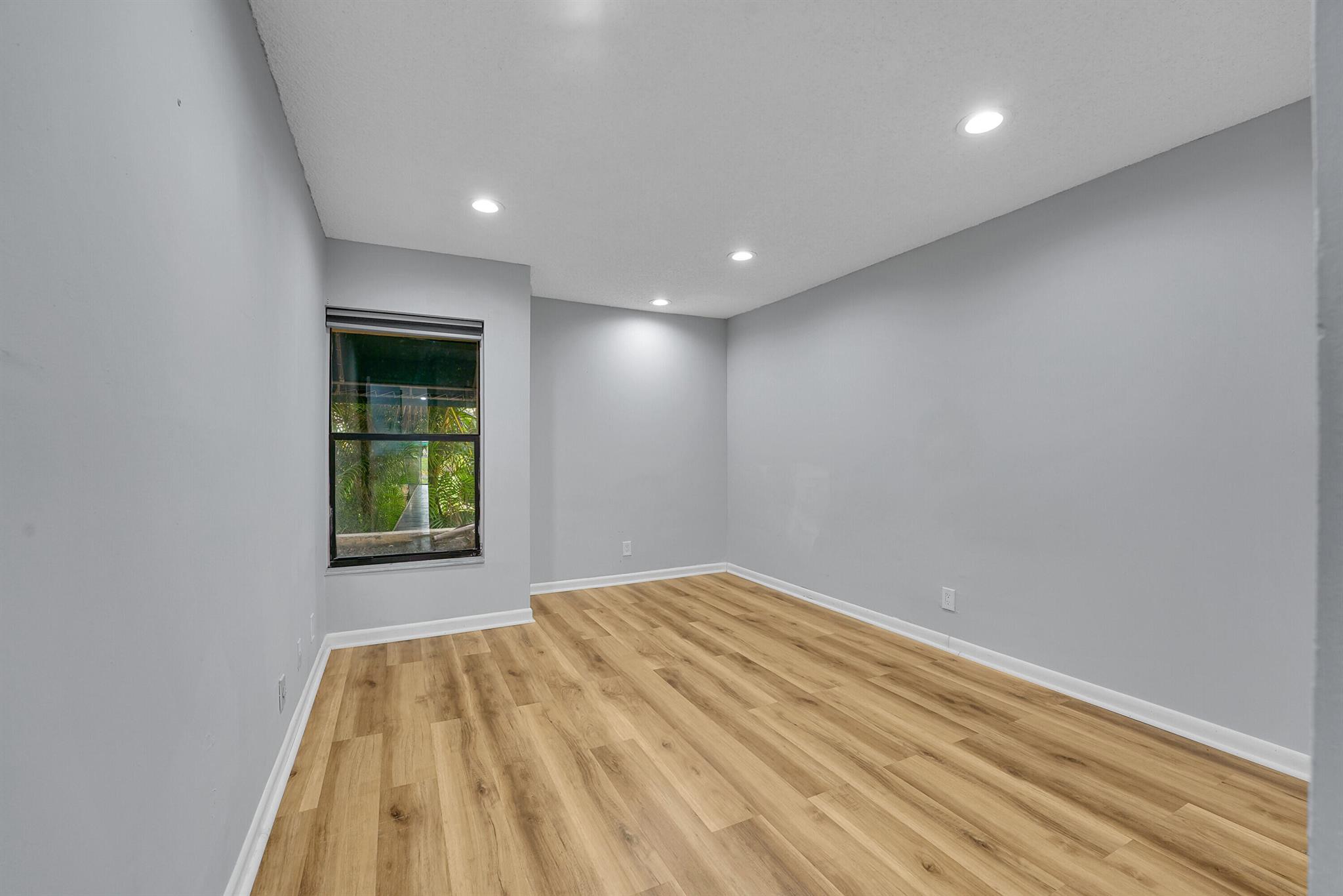 L'AMBIANCE OF VIA VERDE - Residential Lease