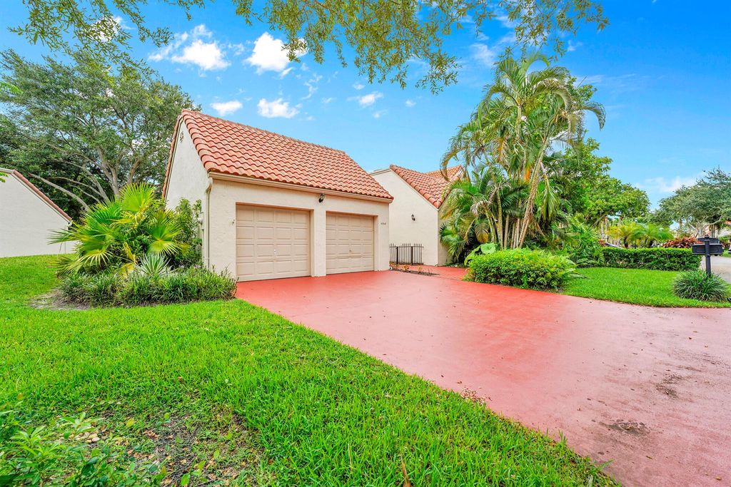 Photo of 6565 Las Flores Drive, Boca Raton, FL 33433 (MLS # R11108490)