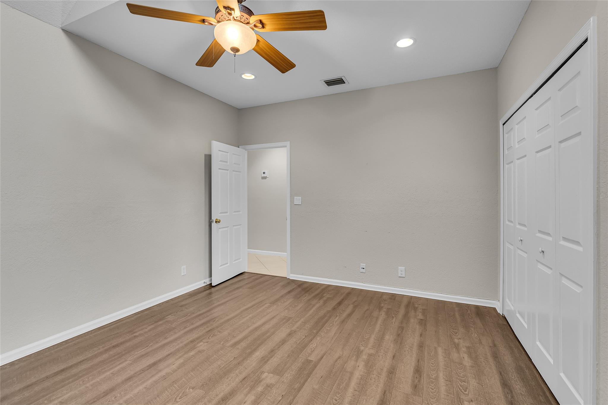 Photo 50 of 64 of 4670 W Leitner Dr house