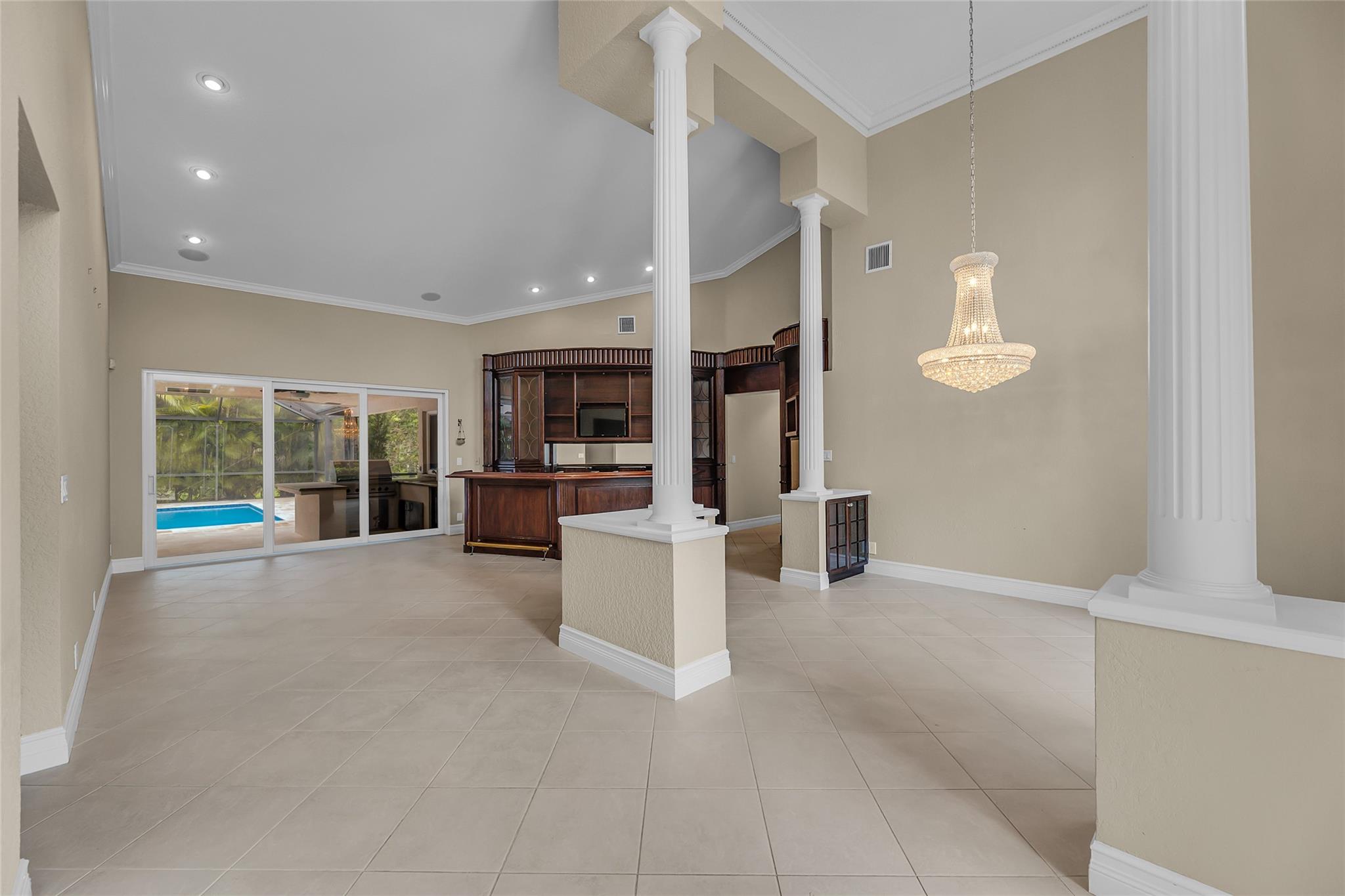 Photo 4 of 64 of 4670 W Leitner Dr house