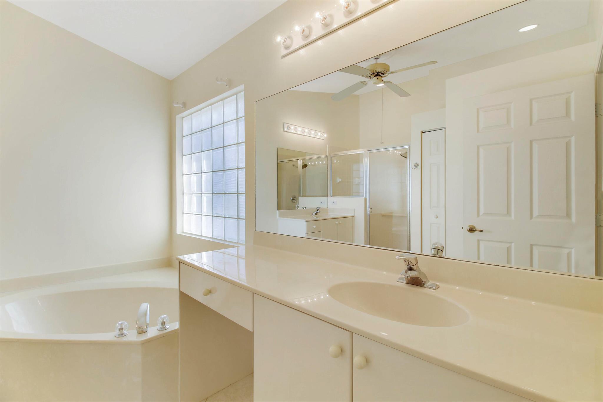 Bellaggio, Towne Park - Residential