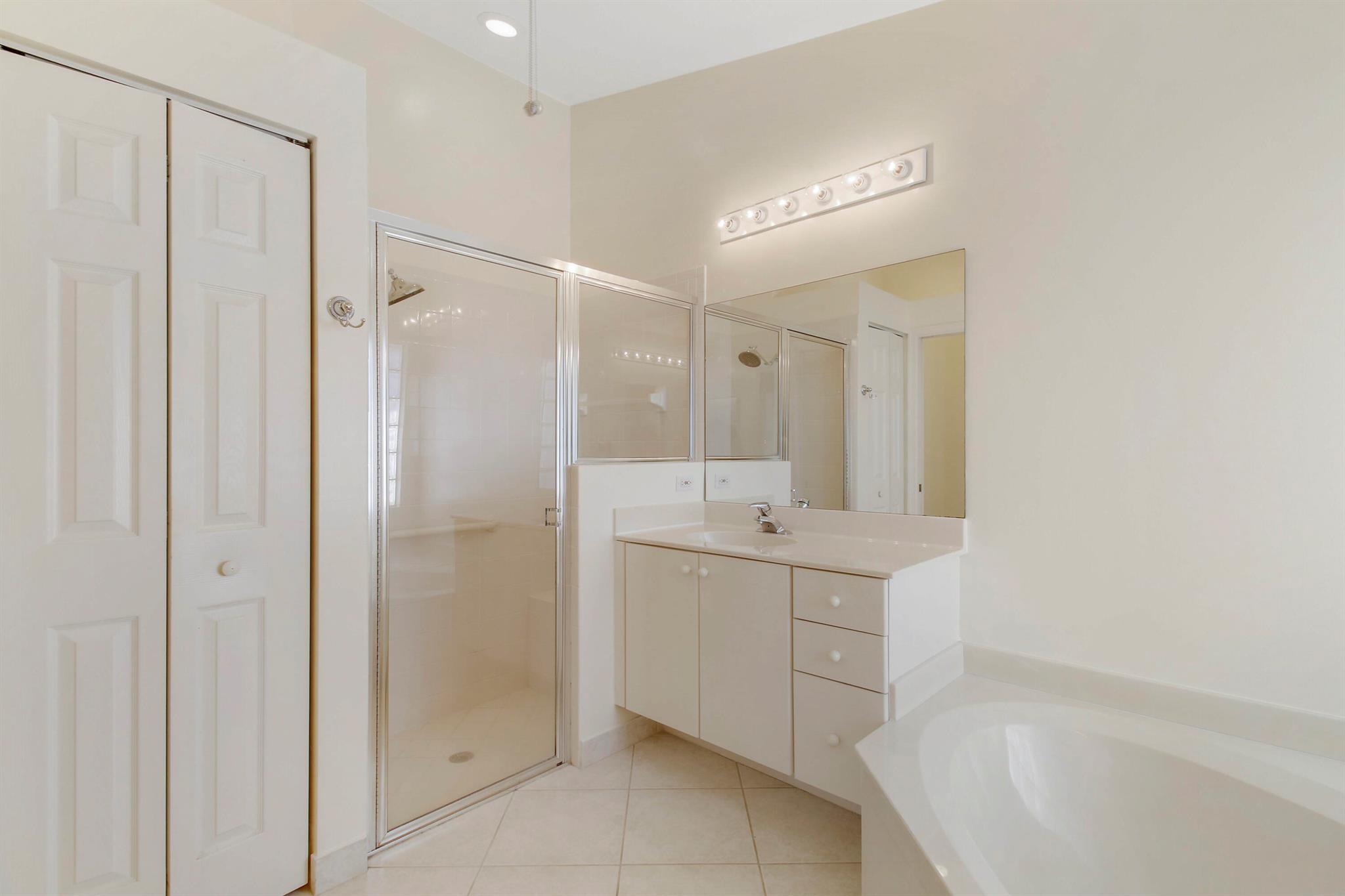 Bellaggio, Towne Park - Residential