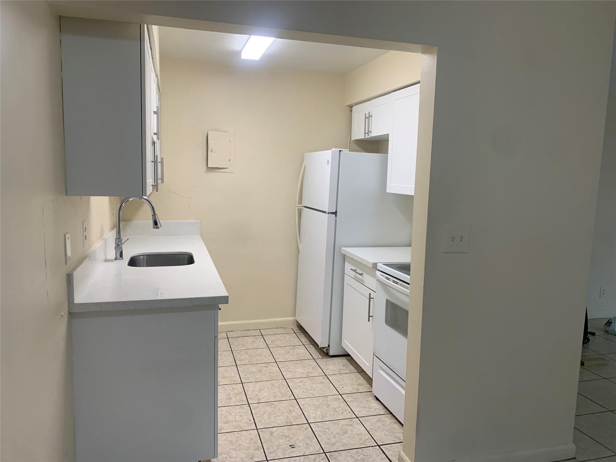 Oriole Estates Sec 8 65-9 - Residential Lease