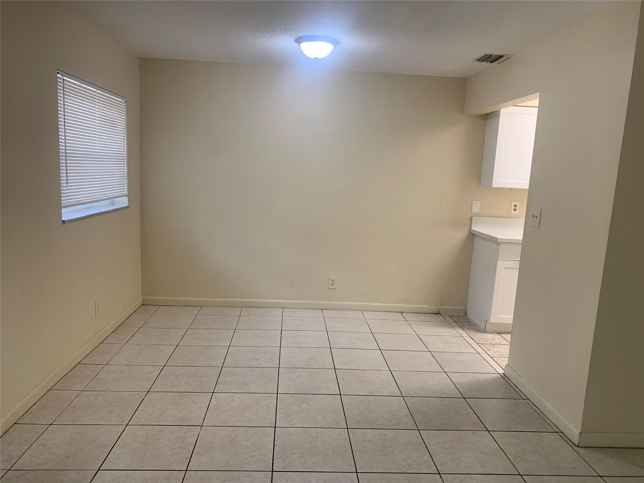 Oriole Estates Sec 8 65-9 - Residential Lease