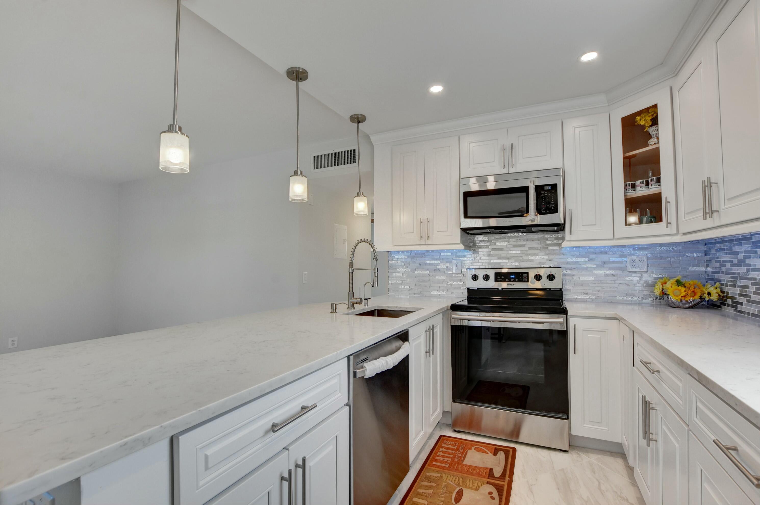 KINGS POINT NORMANDY CONDOS - Residential Lease