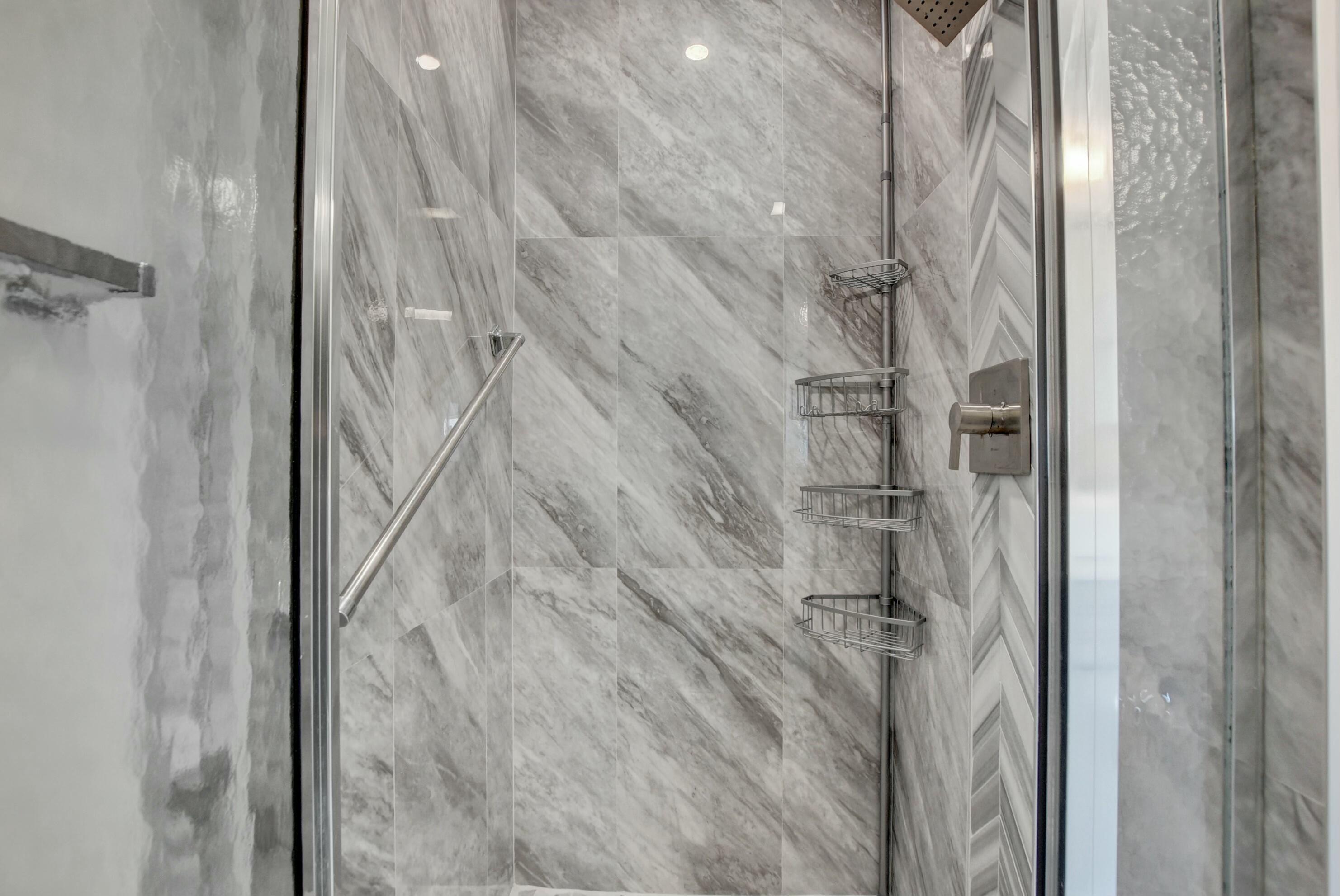 KINGS POINT NORMANDY CONDOS - Residential Lease